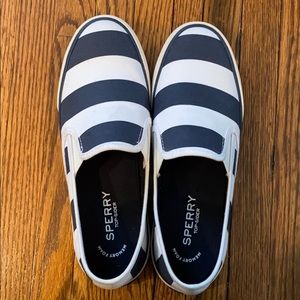 Sperry Top Sider Navy & White striped Boat Shoe